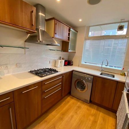 Appartamento Putney Flat Londra Esterno foto
